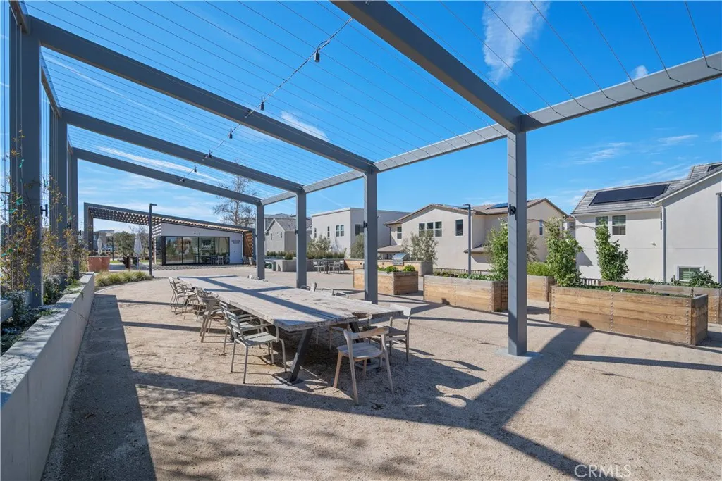 27422 Pioneer Court, Valencia, California 91381 home-pic-52