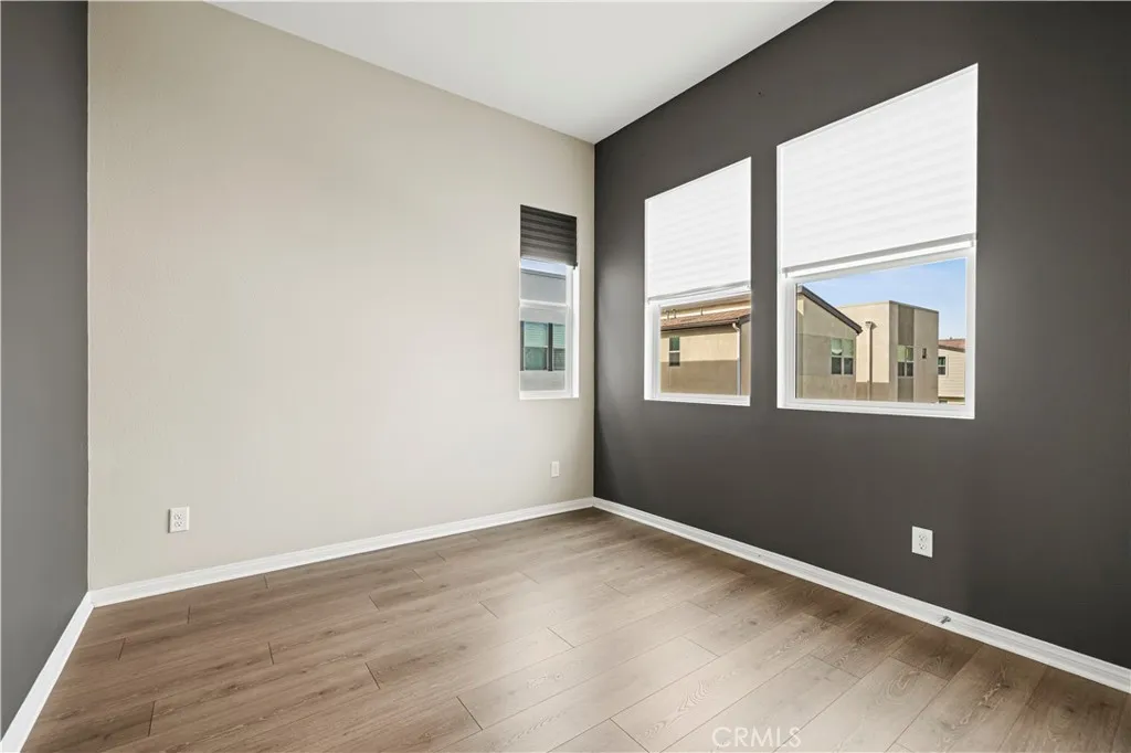 27422 Pioneer Court, Valencia, California 91381 home-pic-20