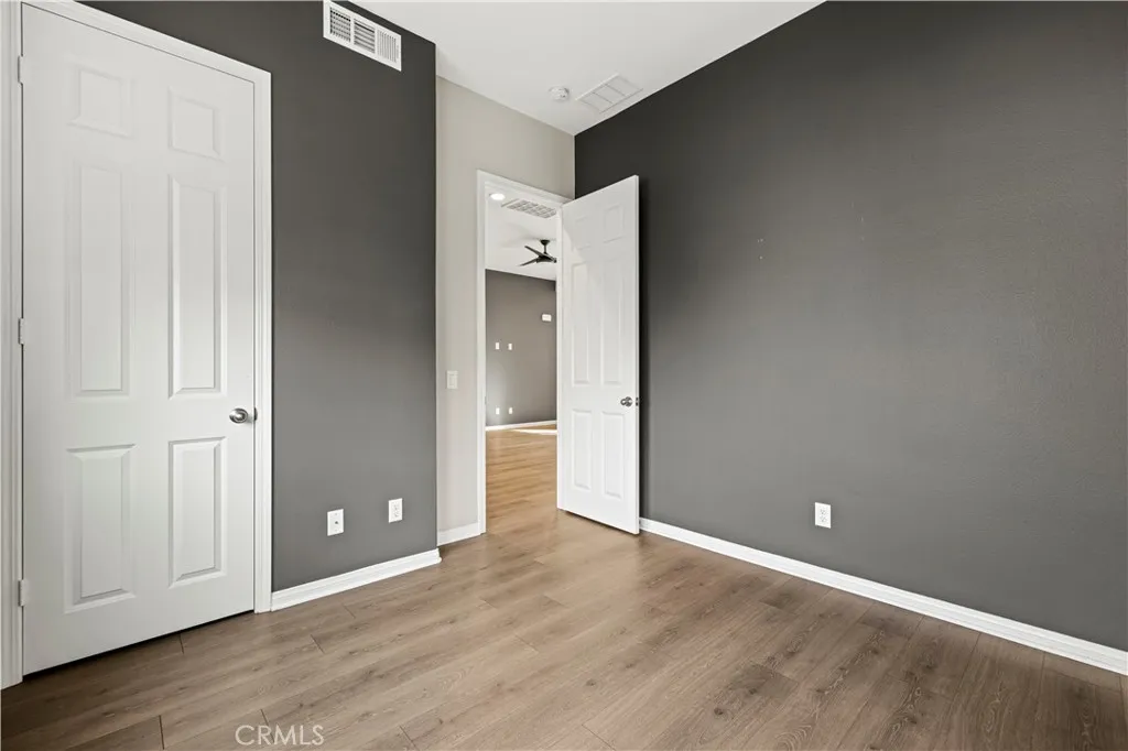 27422 Pioneer Court, Valencia, California 91381 home-pic-22