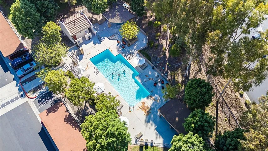 nearby HOA pool