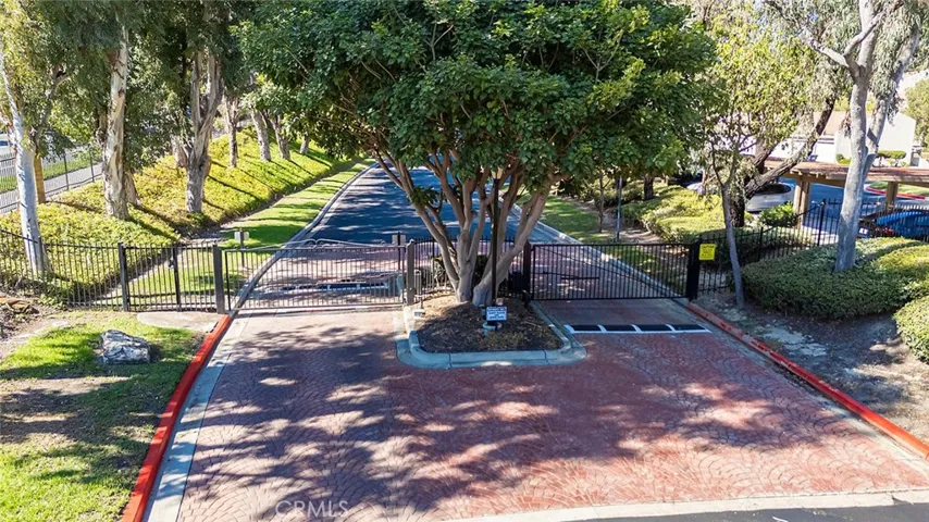 23332 Coso, Mission Viejo, California 92692