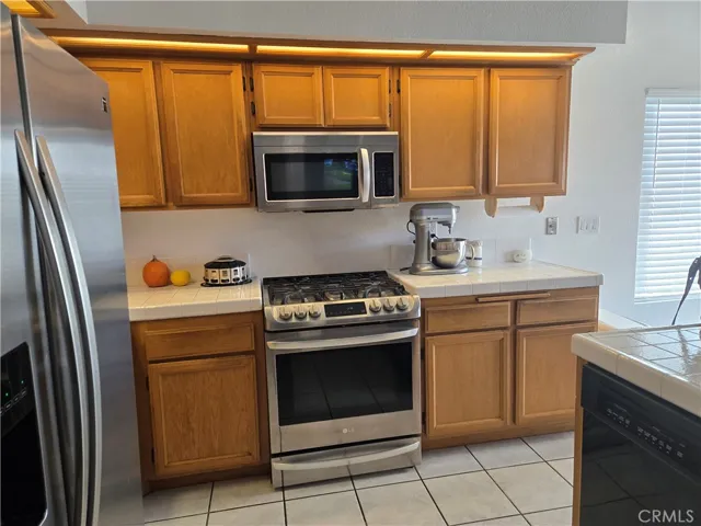1847 1847 Heritage Lane, Palmdale, California 93551