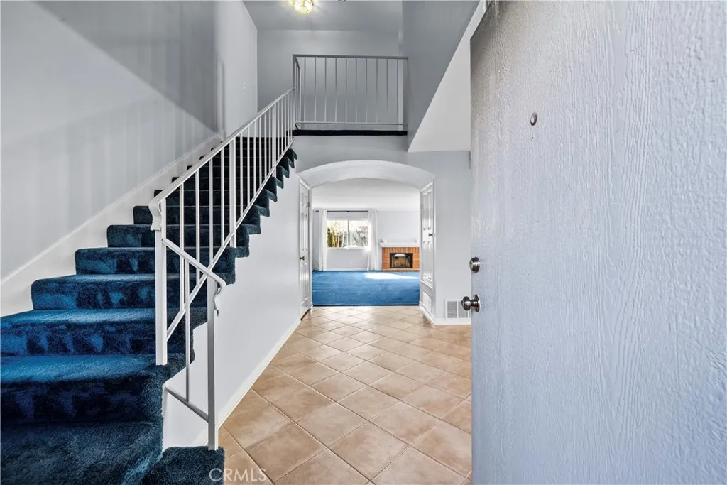 15716 Ada, Canyon Country, California 91387 home-pic-17