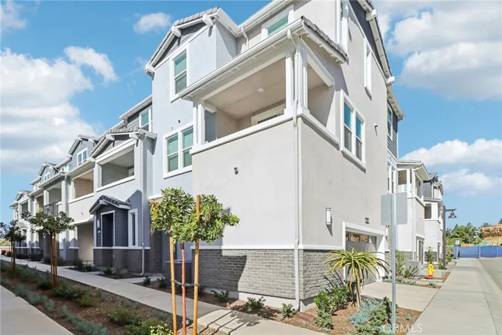 2007 Saltbush Drive, San Marcos, California 92069