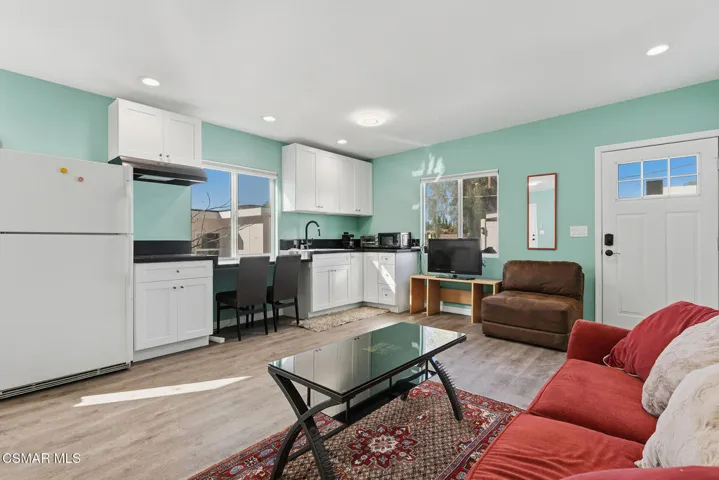 265 1_2 McKnight Rd_9