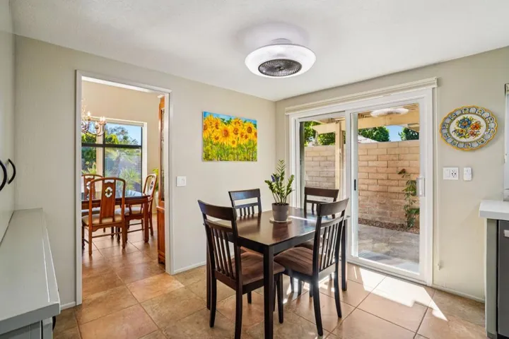 Breakfast Nook