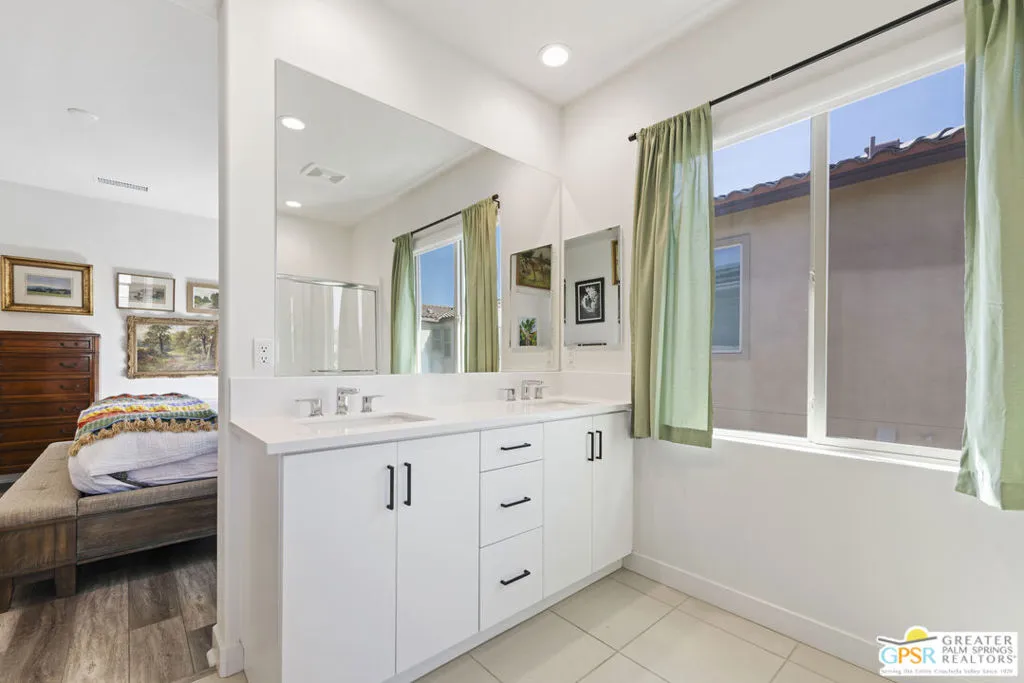 36004 Franklin Drive, Palm Desert, California 92211 home-pic-14