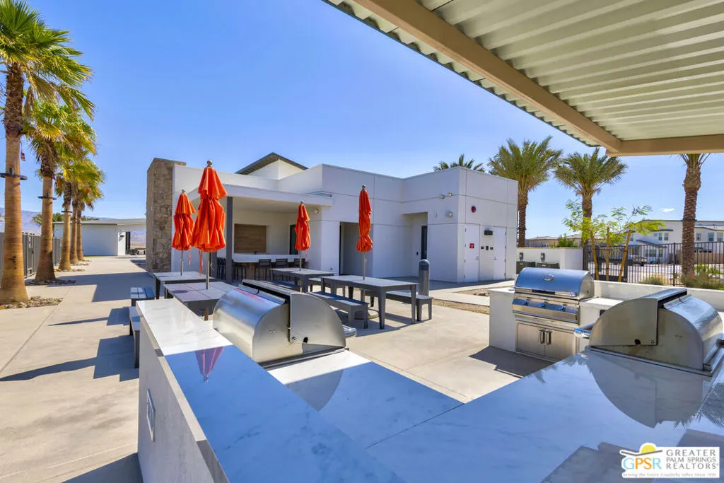 36004 Franklin Drive, Palm Desert, California 92211 home-pic-22