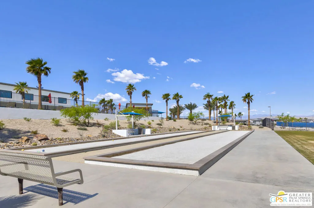 36004 Franklin Drive, Palm Desert, California 92211 home-pic-31