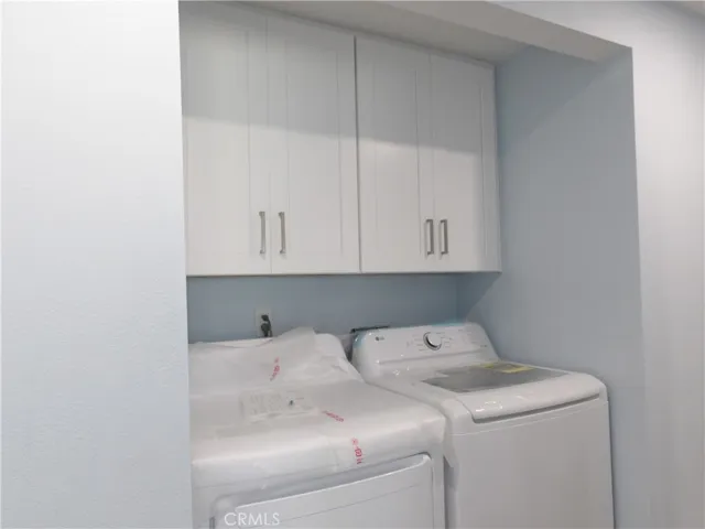 Washer and dryer included