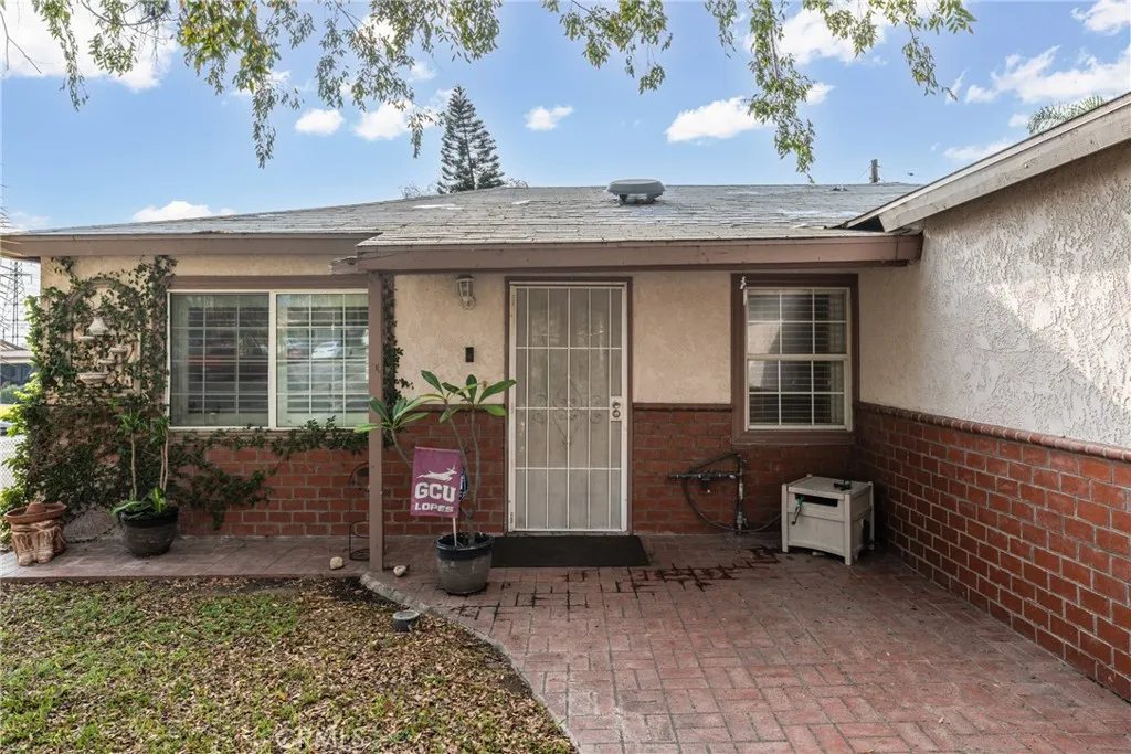2628 Millbrae, Duarte, California 91010 home-pic-4