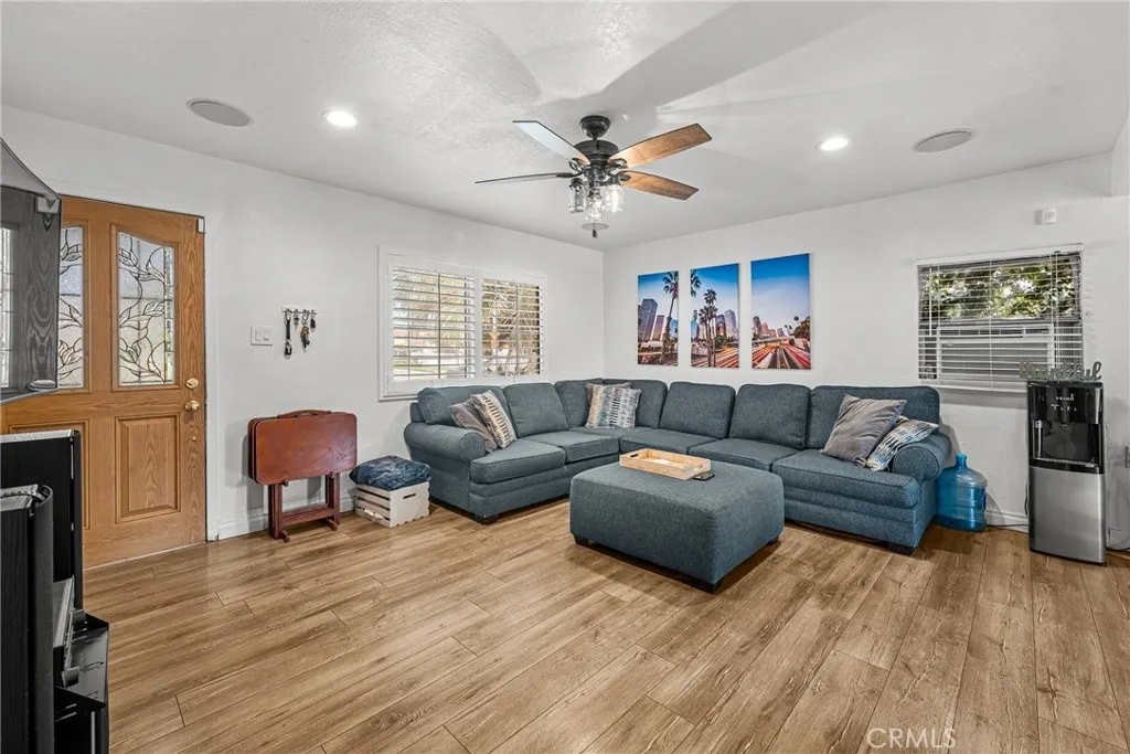 2628 Millbrae, Duarte, California 91010 home-pic-6