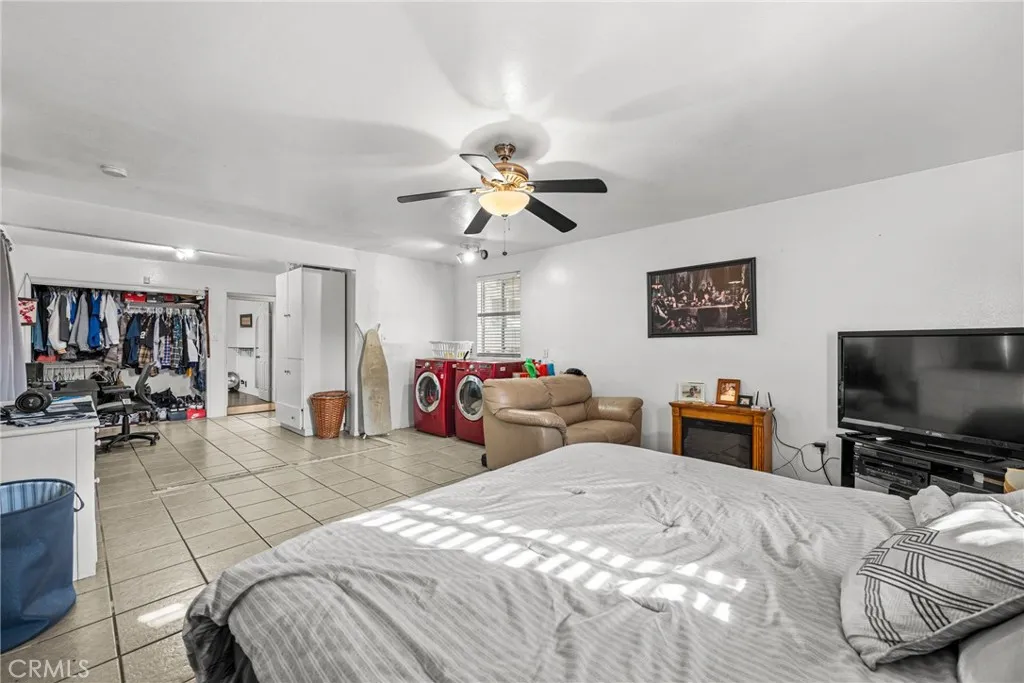 2628 Millbrae, Duarte, California 91010 home-pic-16