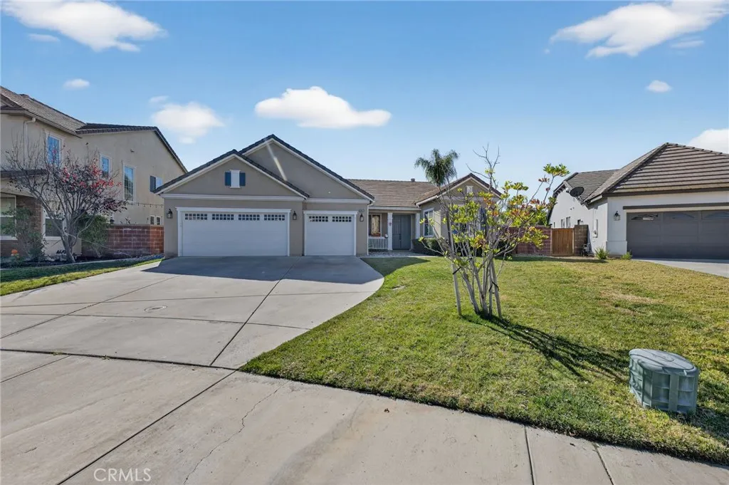 39823 Payton Court, Murrieta, California 92563 home-pic-3