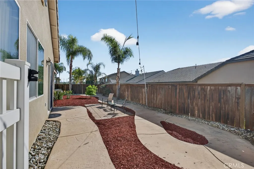 39823 Payton Court, Murrieta, California 92563 home-pic-42