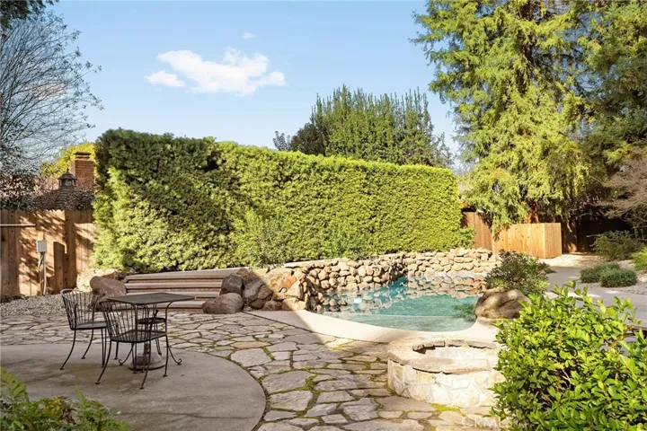 19 Guynn Bridge Court, Chico, California 95926