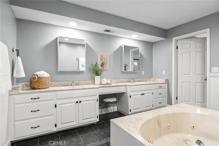 19 Guynn Bridge Court, Chico, California 95926