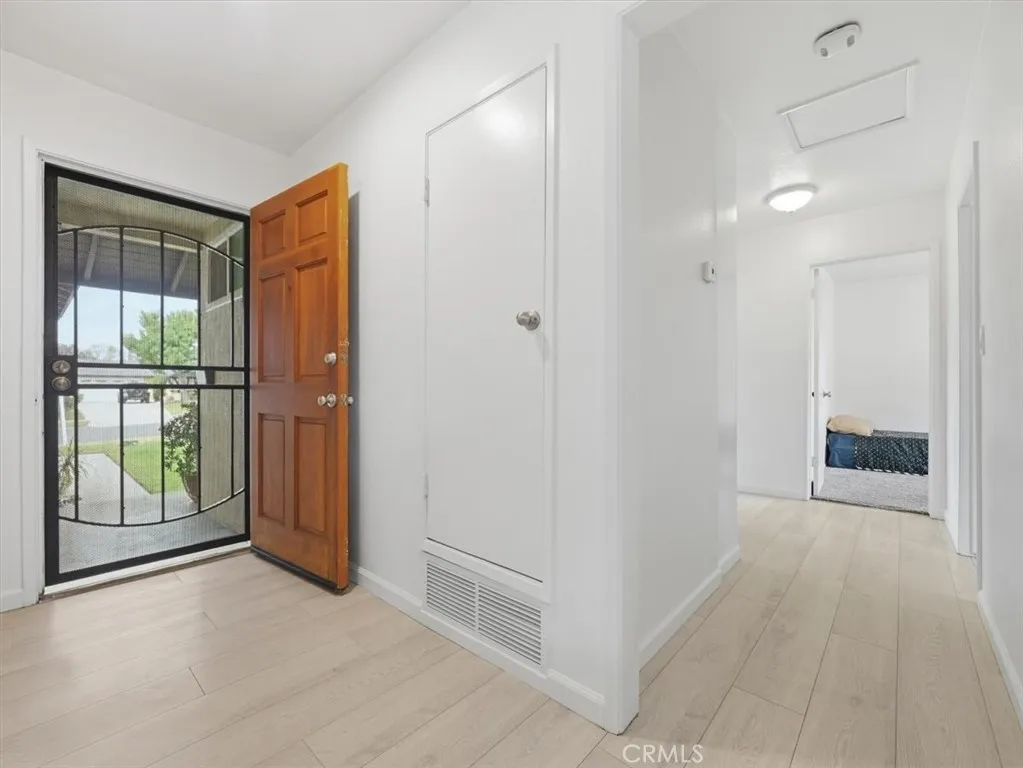 8536 Brunswick, Riverside, California 92504 home-pic-4