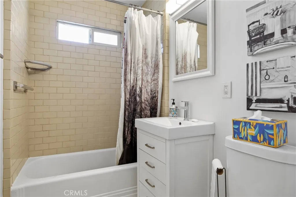 614 W 90th Street, Los Angeles, California 90044 home-pic-11