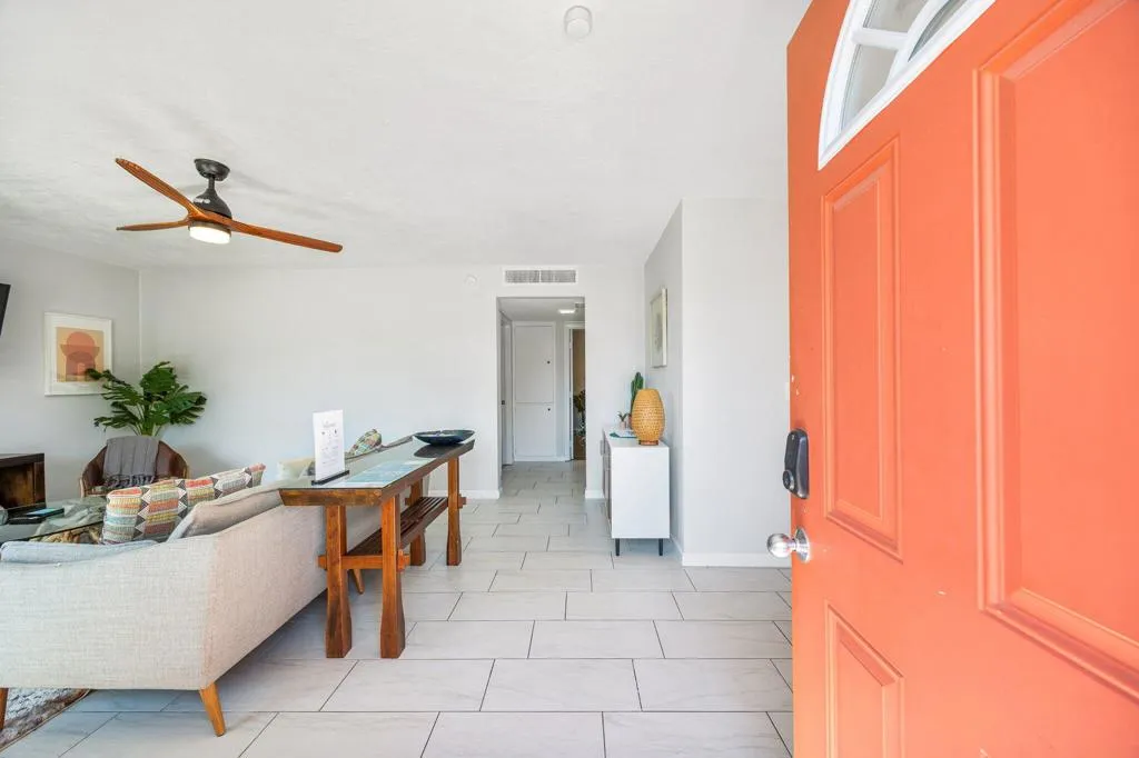 13215 Deodar Avenue, Desert Hot Springs, California 92240 home-pic-8