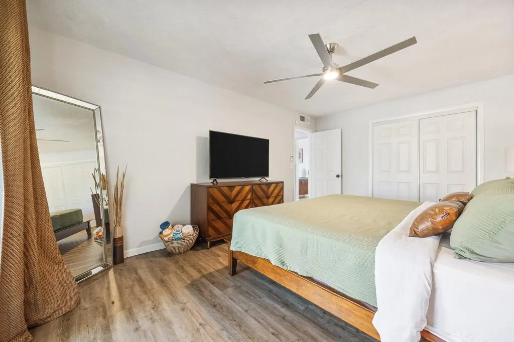 13215 Deodar Avenue, Desert Hot Springs, California 92240 home-pic-25