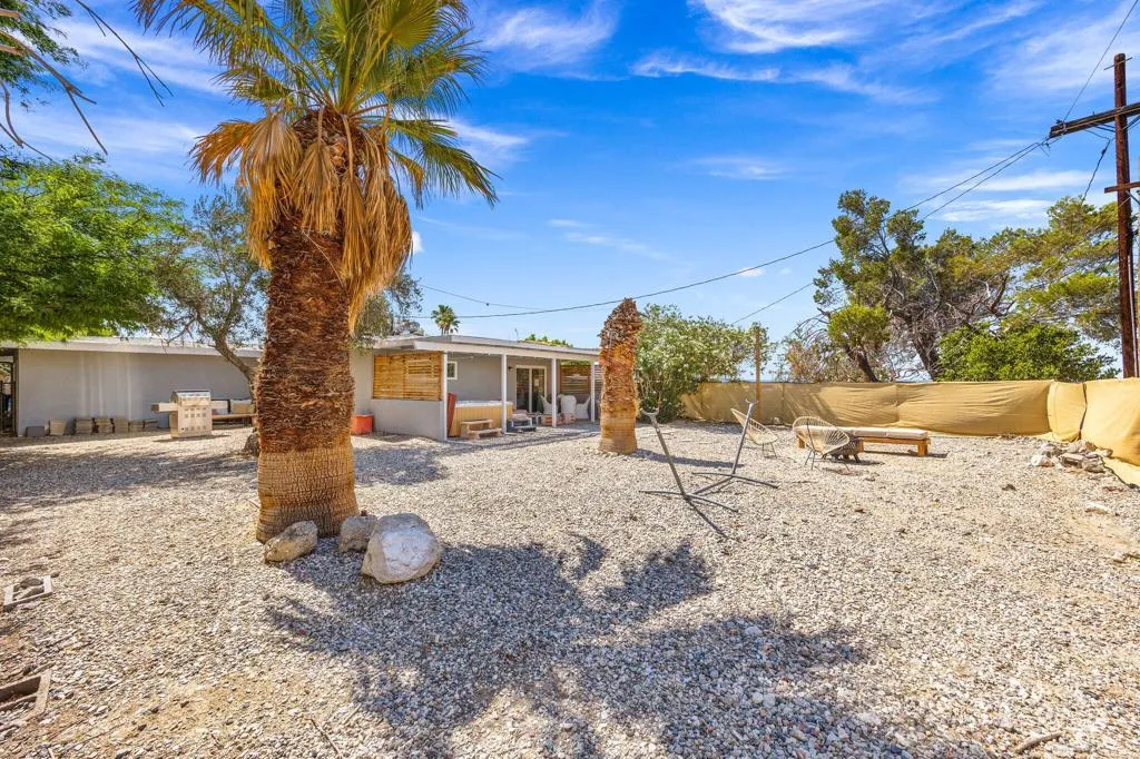 13215 Deodar Avenue, Desert Hot Springs, California 92240 home-pic-32