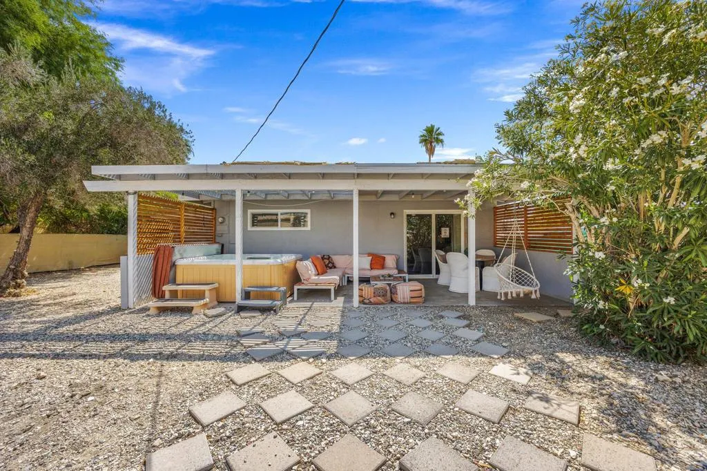 13215 Deodar Avenue, Desert Hot Springs, California 92240 home-pic-34