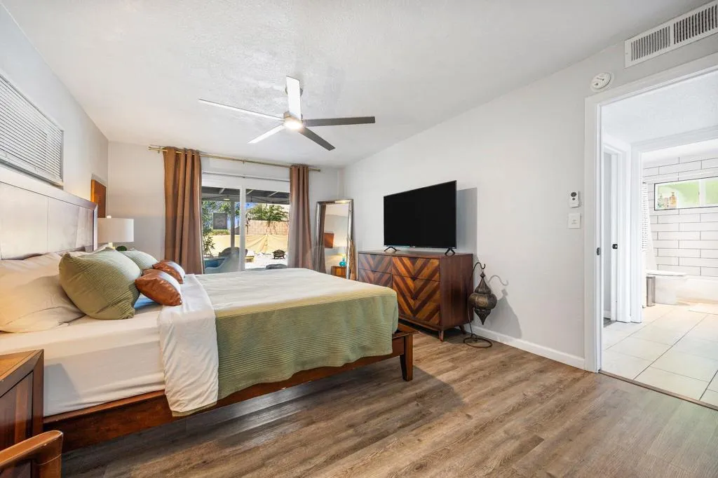 13215 Deodar Avenue, Desert Hot Springs, California 92240 home-pic-24