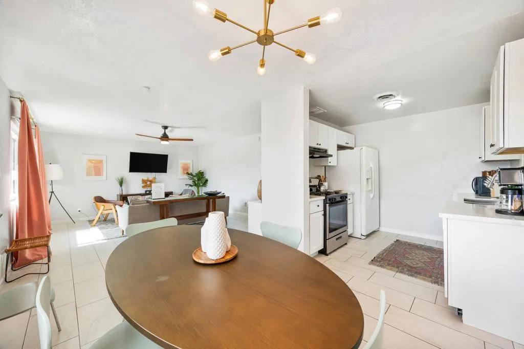 13215 Deodar Avenue, Desert Hot Springs, California 92240 home-pic-15