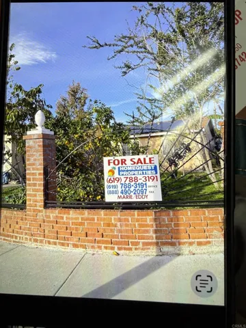 Facade/Exterior Front