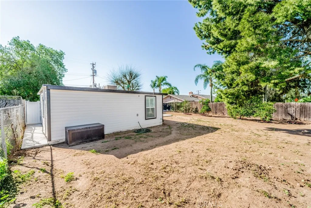 989 3rd, Norco, California 92860 home-pic-37