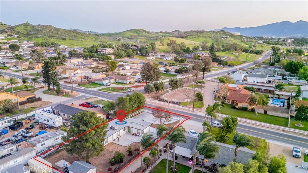 989 3rd, Norco, California 92860 home-pic-46