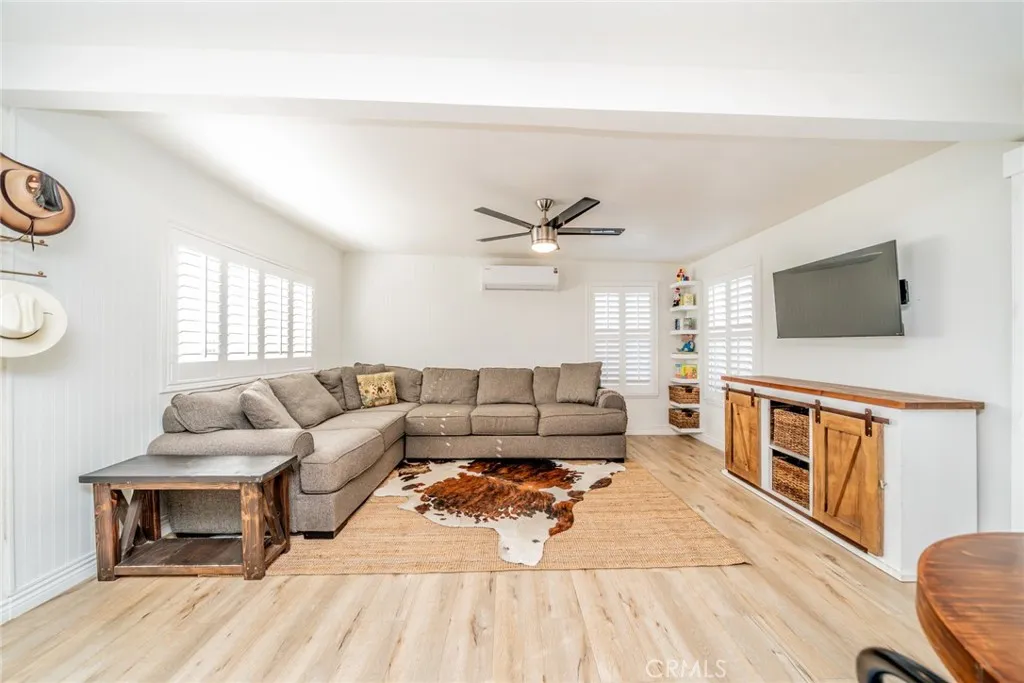 989 3rd, Norco, California 92860 home-pic-9