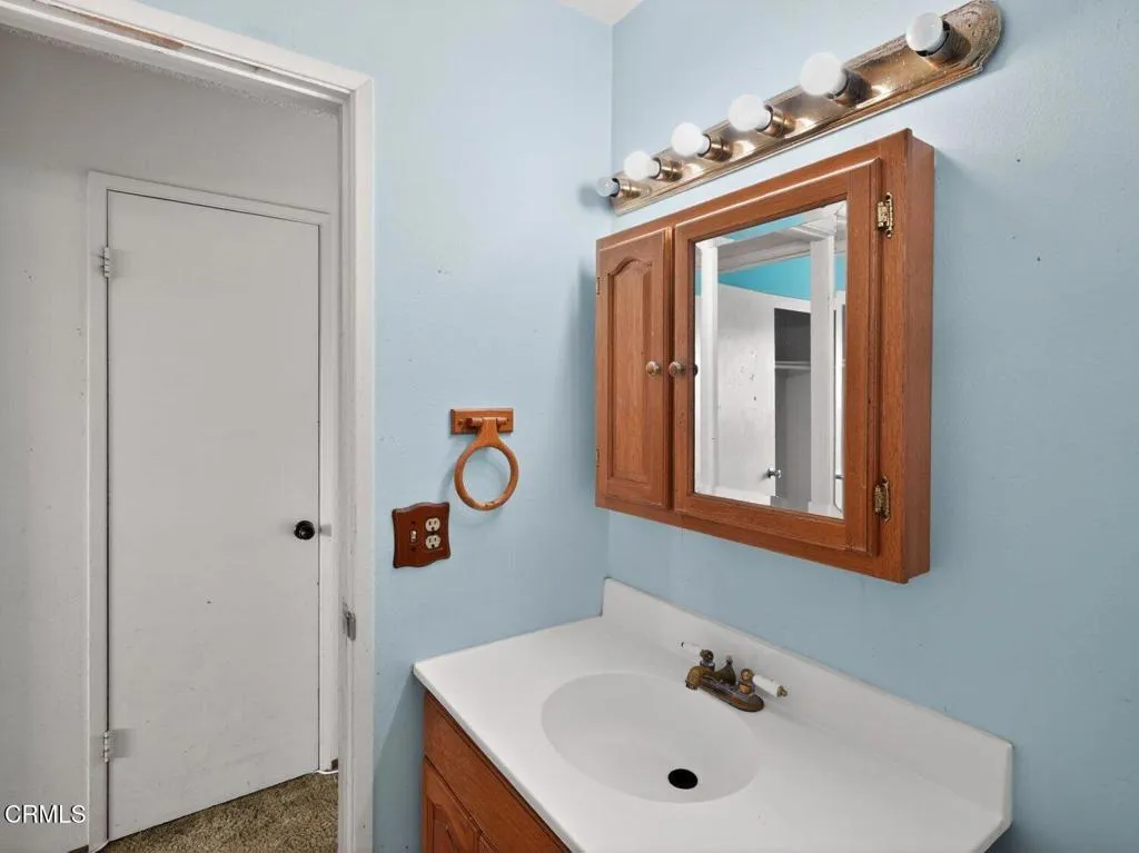 3545 Pier Walk, Oxnard, California 93035 home-pic-42