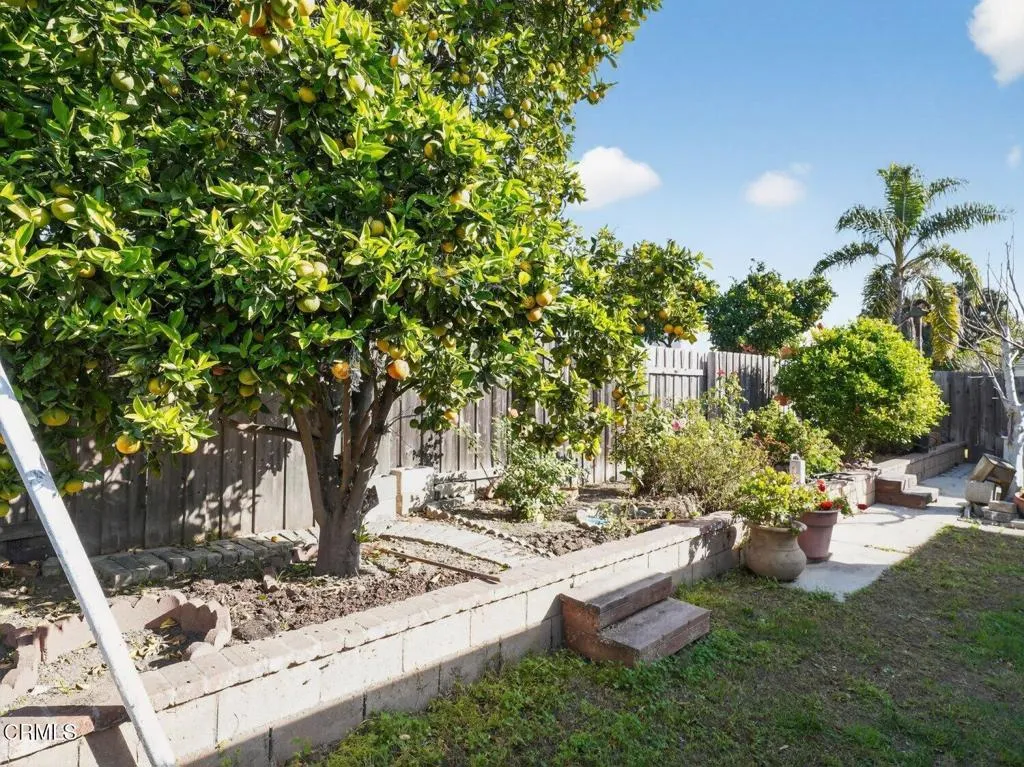 3545 Pier Walk, Oxnard, California 93035 home-pic-46