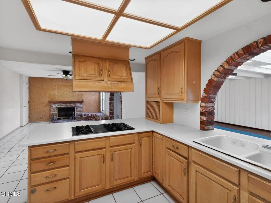 3545 Pier Walk, Oxnard, California 93035 home-pic-31