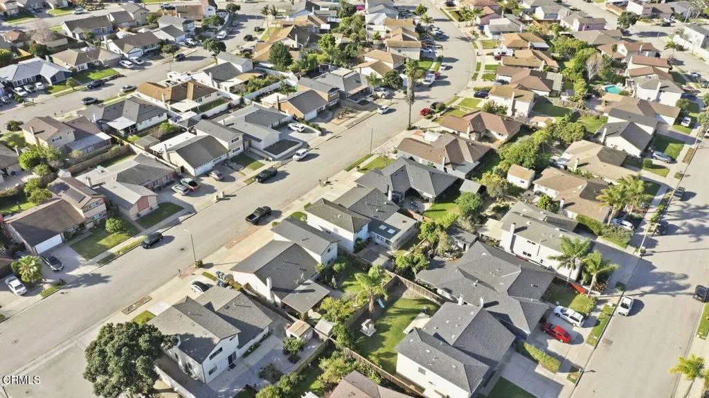 3545 Pier Walk, Oxnard, California 93035 home-pic-48