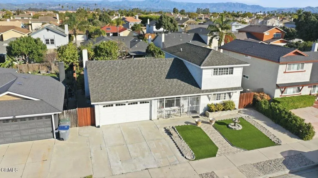 3545 Pier Walk, Oxnard, California 93035 home-pic-3