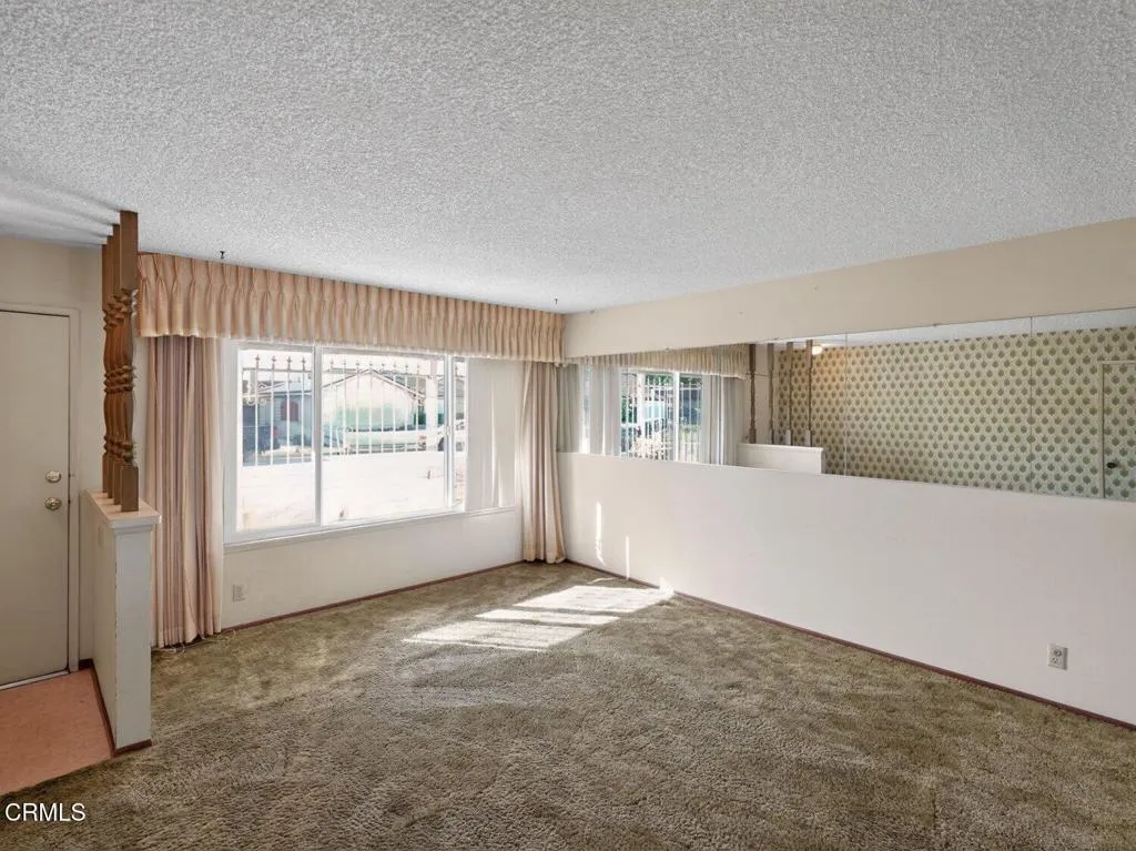 3545 Pier Walk, Oxnard, California 93035 home-pic-21