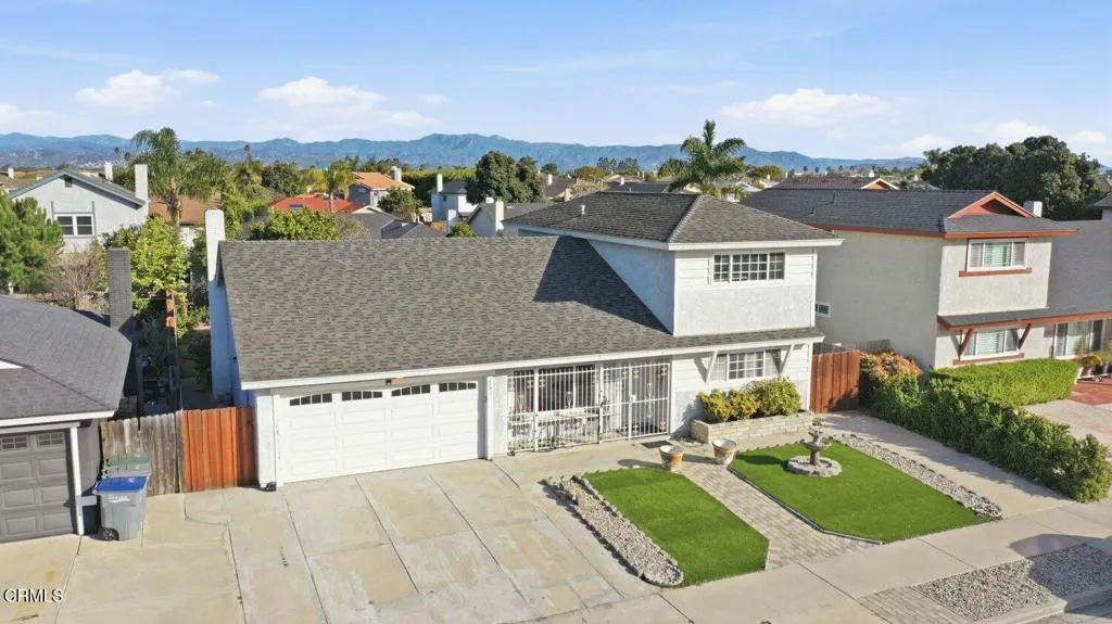 3545 Pier Walk, Oxnard, California 93035 home-pic-5