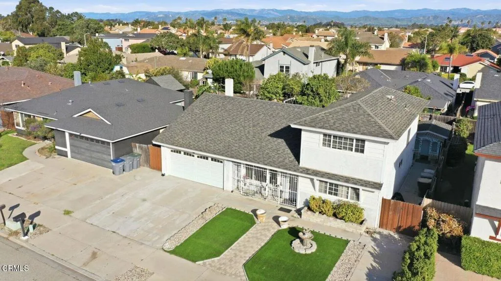 3545 Pier Walk, Oxnard, California 93035 home-pic-4