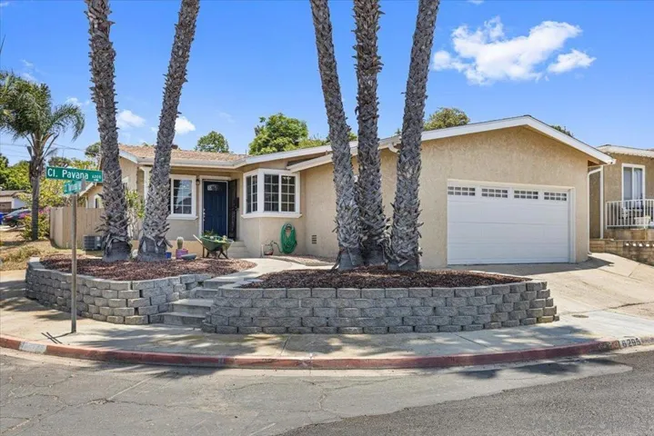 6295 Calle Pavana, San Diego, California 92139