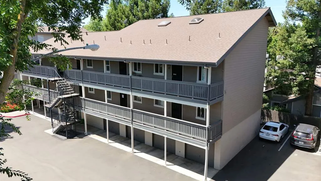3839 Vineyard Ave 45, Pleasanton, California 94566 home-pic-1