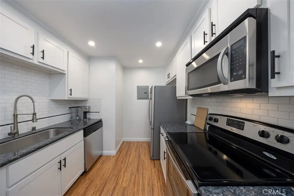 7890 E Spring 24b, Long Beach, California 90815 home-pic-7