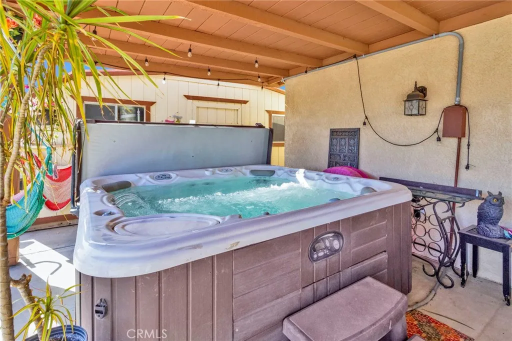 11679 Winterhawk Way, Apple Valley, California 92308 home-pic-33