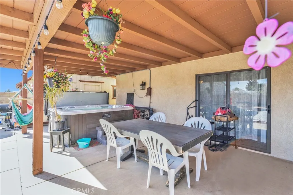 11679 Winterhawk Way, Apple Valley, California 92308 home-pic-34