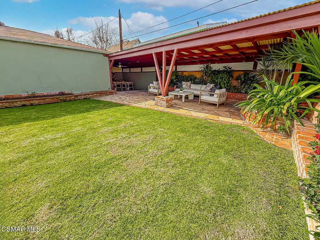 8419 Vicksburg Avenue, Los Angeles, California 90045 home-pic-35