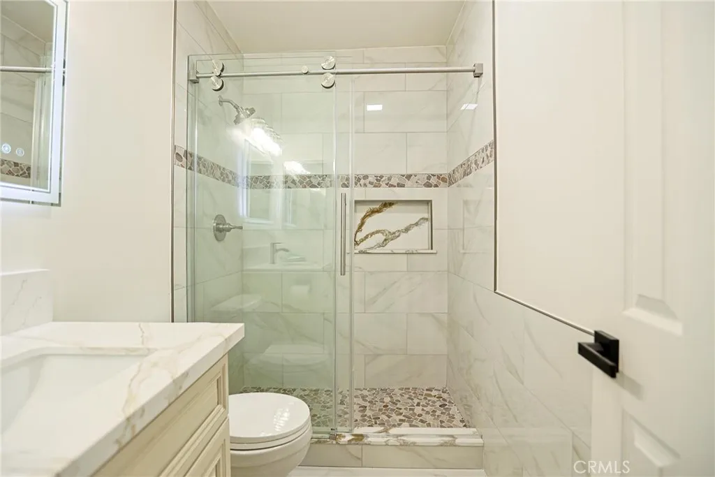 4109 W 5th F2, Santa Ana, California 92703 home-pic-30