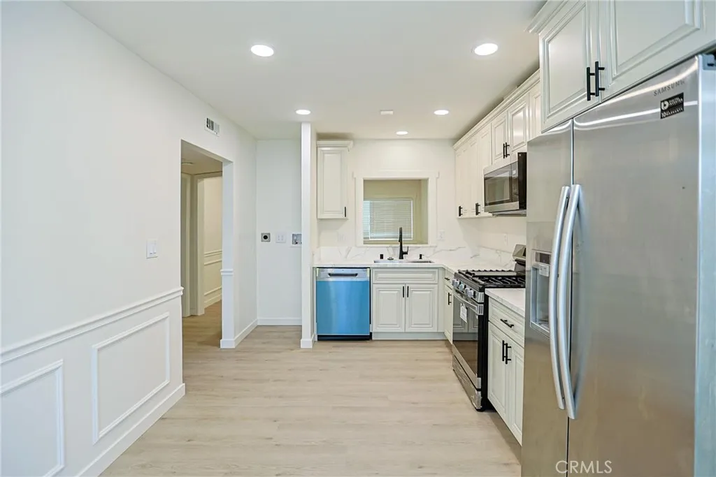 4109 W 5th F2, Santa Ana, California 92703 home-pic-17