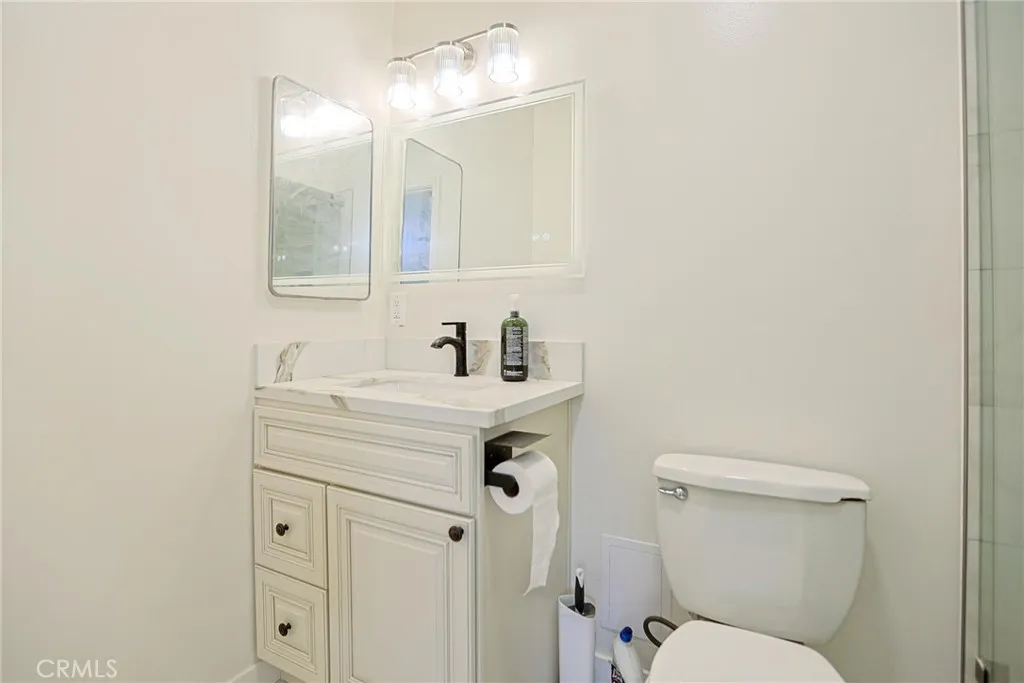 4109 W 5th F2, Santa Ana, California 92703 home-pic-24